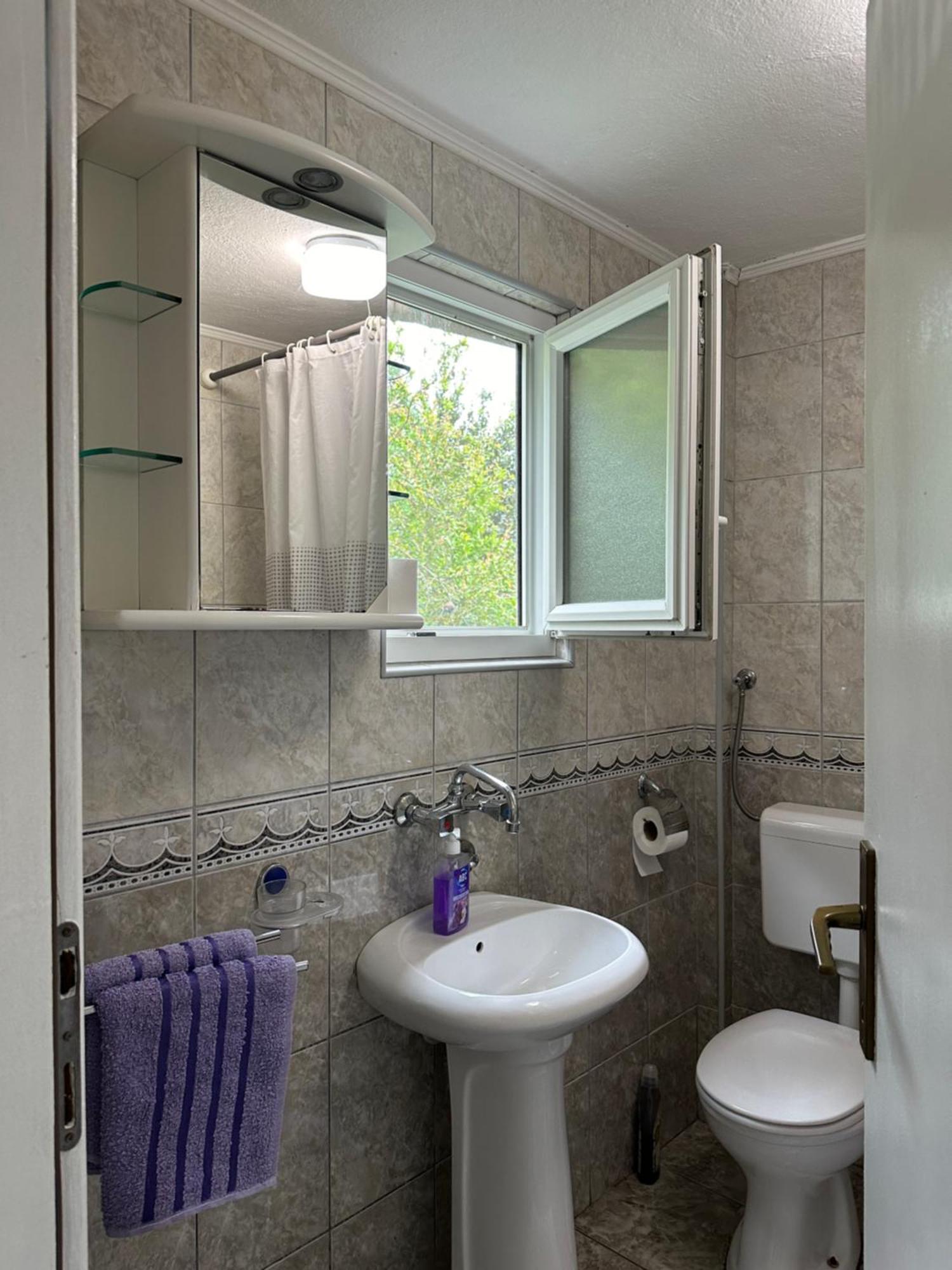 Apartman Nina Risan Exterior foto